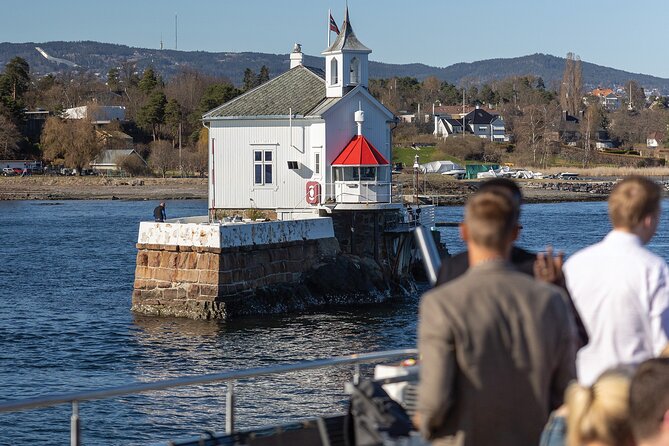 Oslo fjord 3-Course Dinner Cruise with Live Music - Starting From Rådhusbrygge 2: The Easy Oslo Win