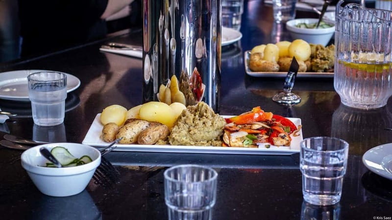 Oslo: Food Tasting and Walking Tour with a Local - Starting Outside Narvesen and Warming Up With Akerselva Views