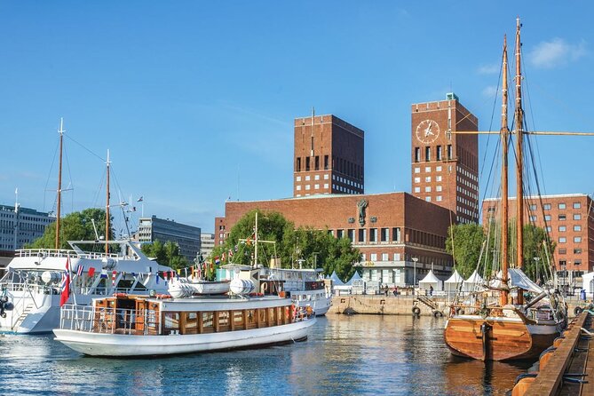 Oslo Highlights. Best Private Walking Tour of Oslo with a Local Guide. - A 4-hour Oslo orientation walk that starts where you sleep