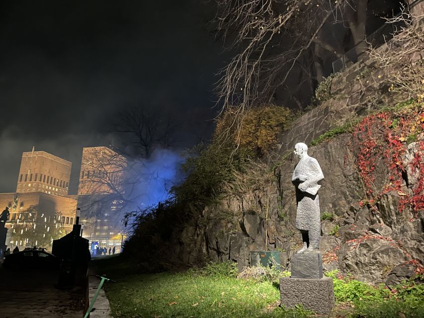 Oslo: Historic Myths & Legends Evening Walking Tour - Where the night story starts at Oslo City Hall