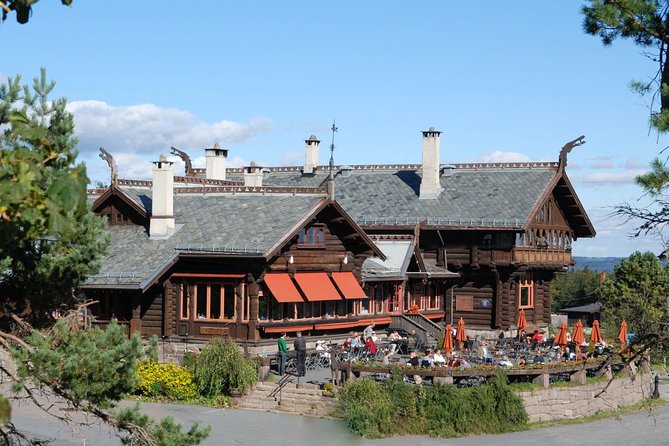 Oslo Nature walks: Forest to Fjord - Getting There: Nationaltheatret Start And The Metro Climb