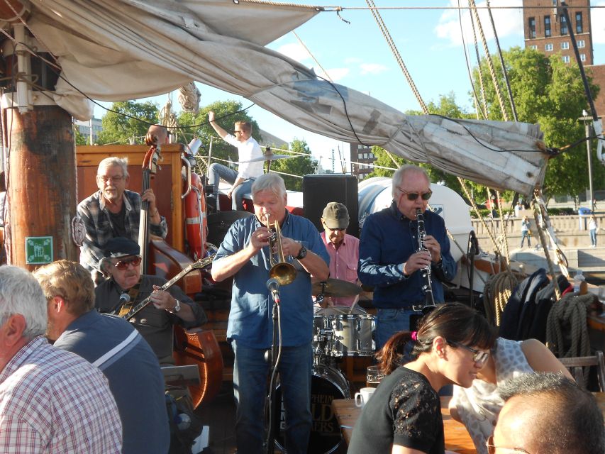 Oslo: Oslo Fjord Cruise with Live Jazz Music & Shrimp Buffet - Boarding at Oslo City Hall, Pier 3 (Rådhusbrygge 3)