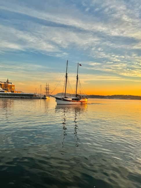 Oslo: Oslo Fjord Sightseeing Cruise by Sailing Ship - Fjord Sightseeing app in 13 languages, plus onboard backup