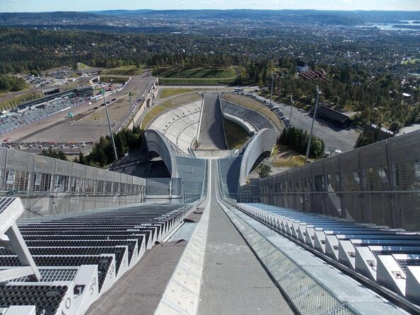 Oslo Panorama Tour with Holmenkollen Ski Jump and Vigeland Park - A 10:00 coach loop that actually fits Oslo’s must-sees