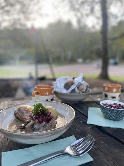 Oslo’s Secret Forest Gastronomy: Private Chef & Local Feast - A gentle mountain walk with stories, myths, and viewpoint breaks