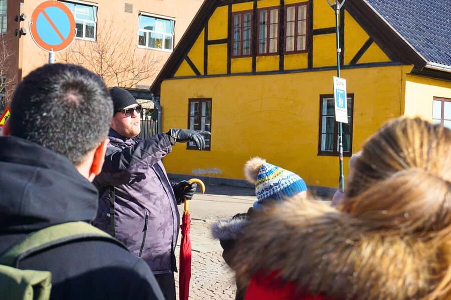 Oslo: Small Group History, Art & Secrets Tour - Oslo City Hall and the National Theater, where Oslo’s public face meets art