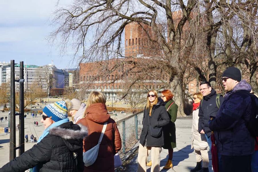 Oslo: The Grand Experience Walking Tour with Lunch or Dinner - Oslo Central Station: a practical stop that helps you plan the rest of your trip