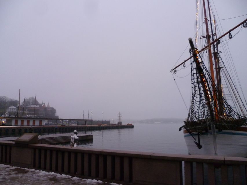 Oslo Unveiled: Private Walking Tour - What you’re paying for: value of $272 per group