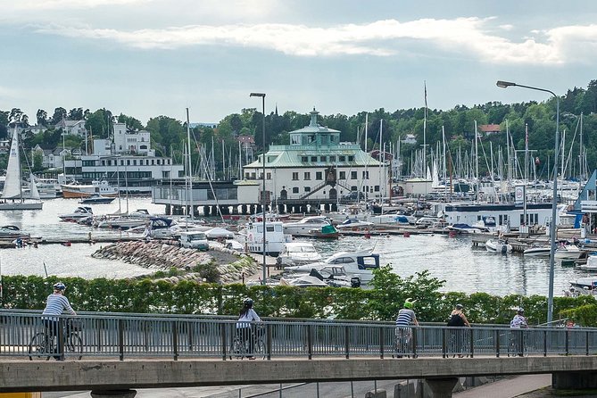 Private Bike Tour (3 hours) - Aker Brygge to Tjuvholmen: old waterfront meets modern Oslo