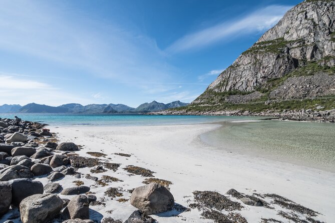 Private Full Day Sightseeing Tour from Svolvær to Å - How the guide quality changes the day
