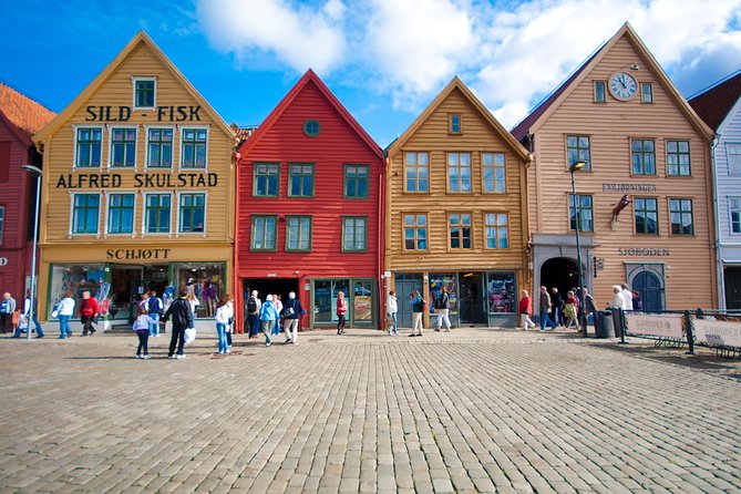 Private Walking Tour of Bergen - Øvregaten and the wide pedestrian path that explains the fire