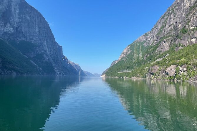 Pulpit Rock Boat Tour in Luxury Cruiser - Gipsey Cave and Lysefjord Stops for Quick Wow Moments