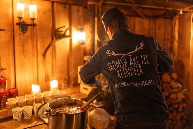 Reindeer Camp Dinner with Chance of Northern Lights in Tromso - What to Bring: Your Warm Clothes Plan Is the Real Ticket
