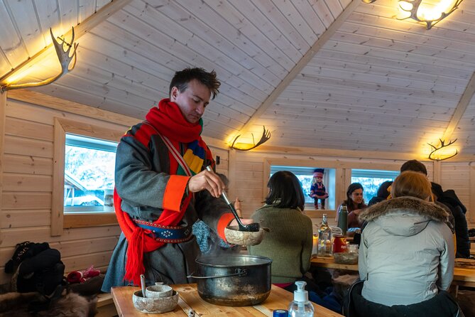 Reindeer Sledding and Feeding with Chance of Northern Lights Tromso - Group size and comfort: what the camp setup means for you