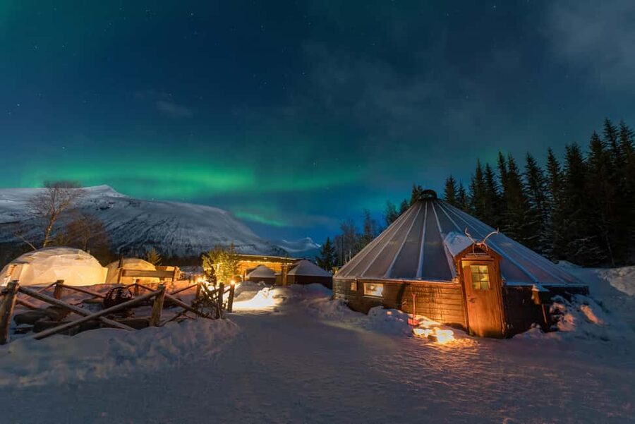 Sami Culture, Northern Lights & Reindeer Visit at Camp Tamok - From Tromsø Havn Prostneset to Tamokdalen: The Bus Ride That Sets the Mood