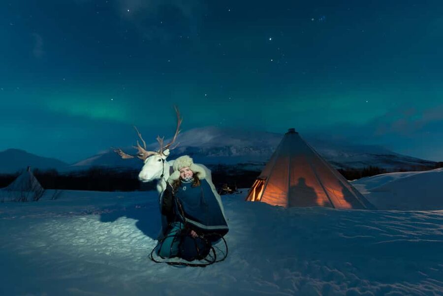 Sami Culture, Northern Lights & Reindeer Visit at Camp Tamok - The Lávvu Moment: Storytelling by the Open Fire