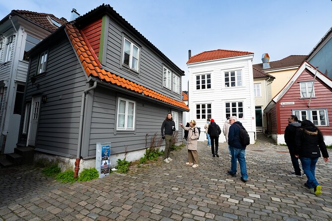 Scenic Bergen: Port to Port History, Alleys, & Bryggen Walk - Key points to know before you go