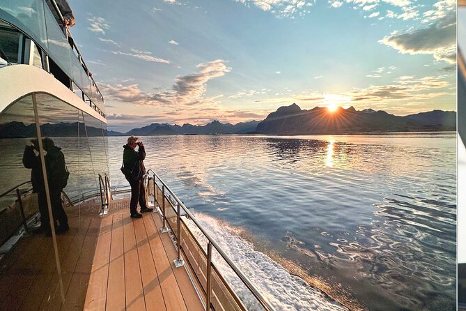 Sea Eagle Sunset Cruise - Getting On Board at Torget 22 in Svolvær