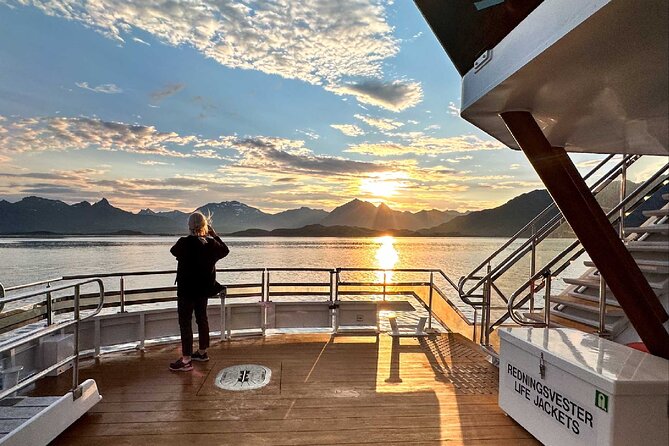 Sea Eagle Sunset Cruise - Arctic-Style Tapas Dinner: What It Adds to the Evening