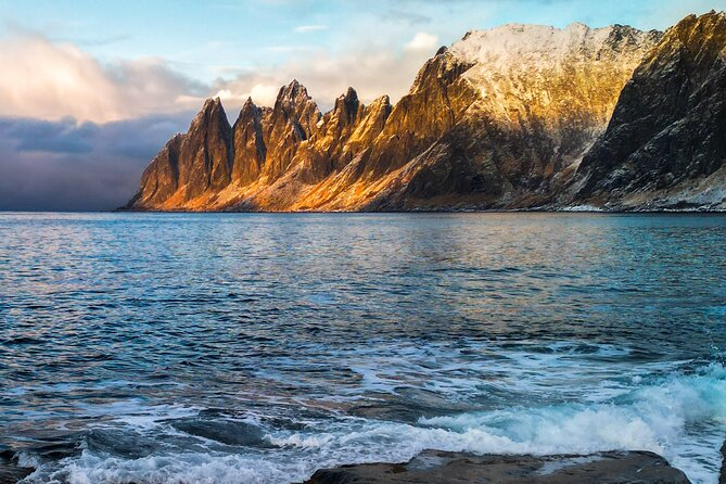 Senja Island: 4x4 Day Tour with Overlanding Senja - Small group benefits you will feel in your body