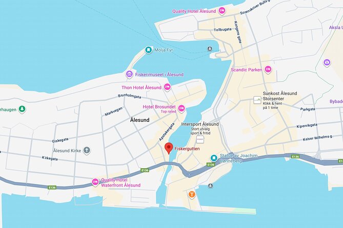 Small-Group Walk in Ålesund: Art Nouveau & Insider Tips - Lukas Klein Media’s guide style, calm, friendly, and practical