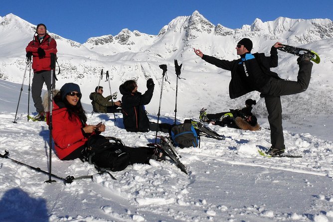 Snowshoe Hill Hike in Tromsø - The hike up: 400 m terrain and a view you will actually chase