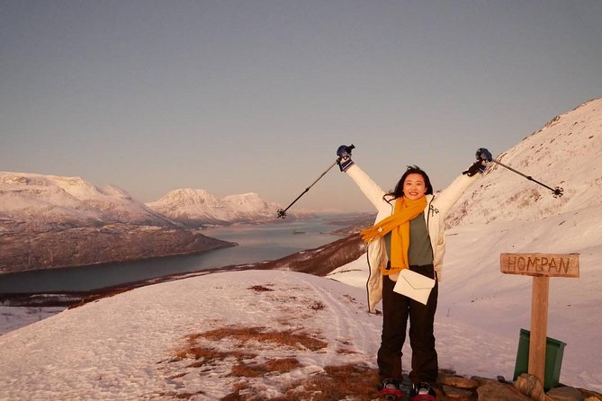 Snowshoeing With A View - How the 5-hour snowshoe walk really feels in Tromsø
