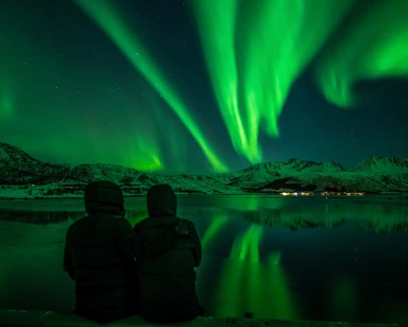 Sortland: Small Group Northern Lights Chase by Car - Aurora Chasing from Sortland, Inside a Heated Small-Group Van
