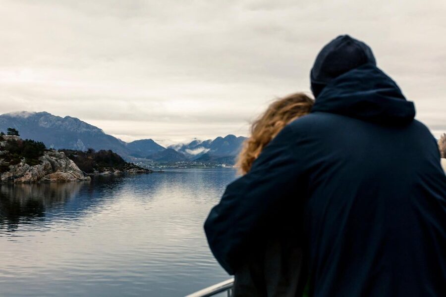 Stavanger: Electric Fjord Cruise to Lysefjord & Preikestolen - Hengjanefossen waterfall: the spray moment you remember