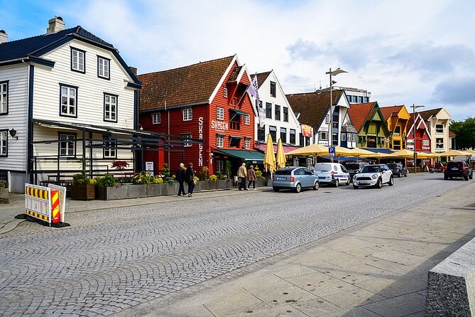 Stavanger: Private Walking Tour with a Local - How a Lokafyer Turns Stavanger Into a Neighborhood Story