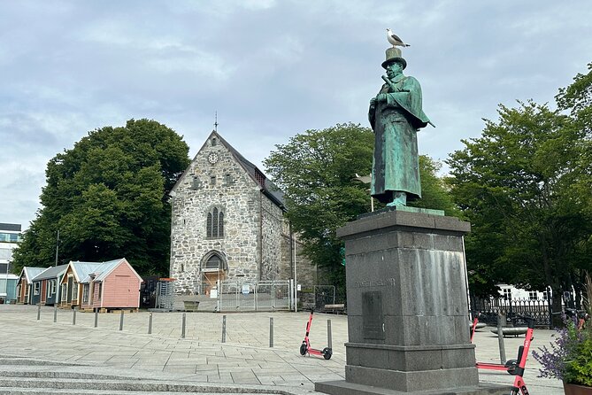 Stavanger's Historic Sites Smartphone App GPS Audio Walking Tour - Key things to know before you walk