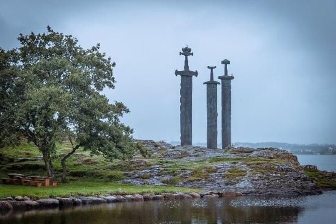 Stavanger: Sights and Highlights Minibus Tour with Museum Entry - Key reasons this tour is worth your time