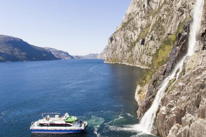 Stavanger: Waterfalls, Caves and Rock Tour By Sea - Strandkaien Pickup and the Seat Strategy That Matters