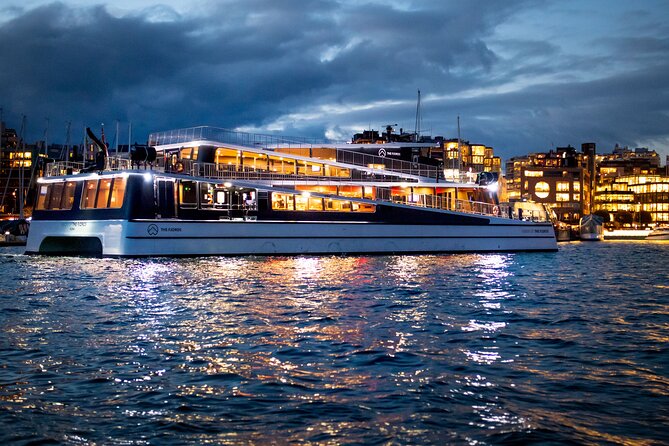 Sustainable Cruise in Oslofjord with audioguiding - Oslofjord from the water in 90 minutes: why this cruise hits