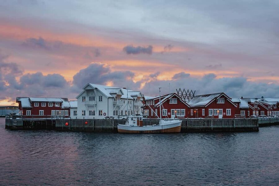 Svolvær: Lofoten Scenic Sightseeing Tour: Half day tour - Key highlights you will actually feel