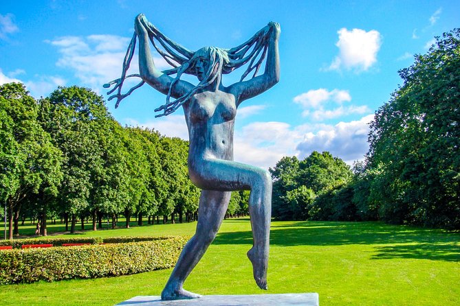 The Ultimate Study of the Human Form at Vigeland's Sculpture Park with a Local - What you might miss if you rush it