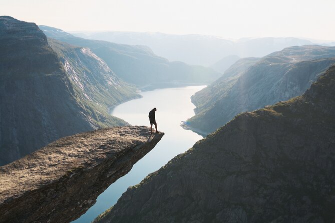 Trolltunga Classic Overnight Hike - Day 2 Trolltunga: a second visit after breakfast