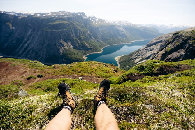 Trolltunga Day Hike - Food, snacks, and coffee: why included breaks matter