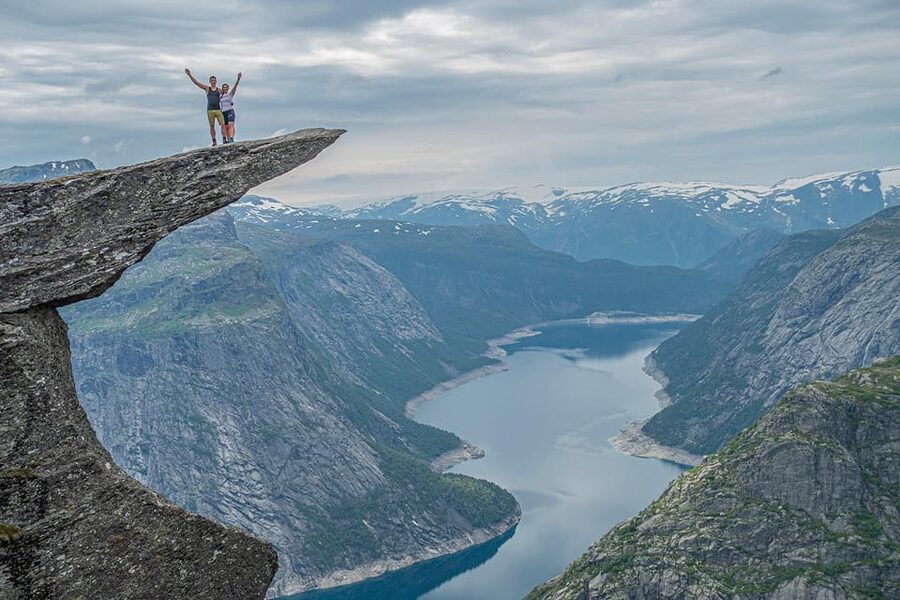 Trolltunga: Trolltunga Summer Hike - The Big Day Plan: Skjeggedal P2, Shuttle to P3, and a Route That Builds