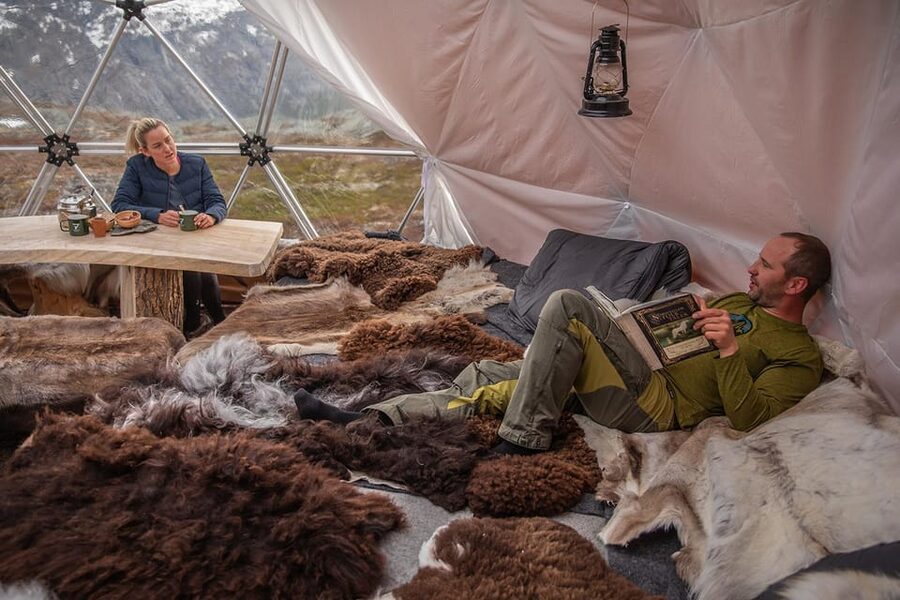 Trolltunga: Trolltunga Sunset Glamping - Dinner under mountain skies: warm food, quiet conversations, and a real reset