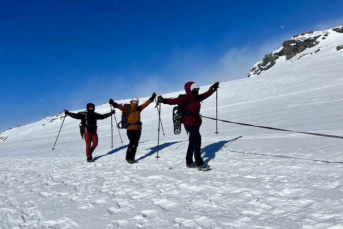 Trolltunga Winter Day Hike - Timing, Fitness, and Clothing: Prepare Like It’s Winter