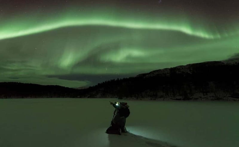 Tromsø: All inclusive Aurora Hunt with photos, food & drinks - The science angle: citizen data collection beyond just looking up