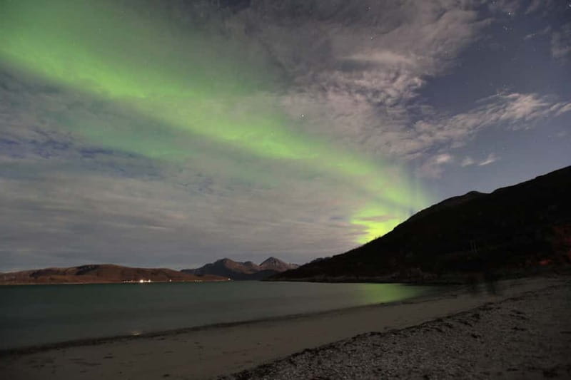 Tromsø: All-Inclusive Northern Lights Hunt - Price and value: $220 for an all-inclusive Aurora hunt
