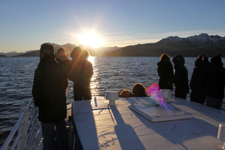 Tromsø: Arctic Fjord Cruise & Fishing Experience - Guide style matters: friendly teaching, not a script