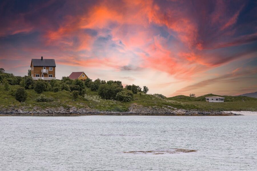 Tromsø: Arctic Fjords Tour to Kvaløya with Panoramic Lunch - Who This Tour Suits Best (And Who Might Prefer Something Else)