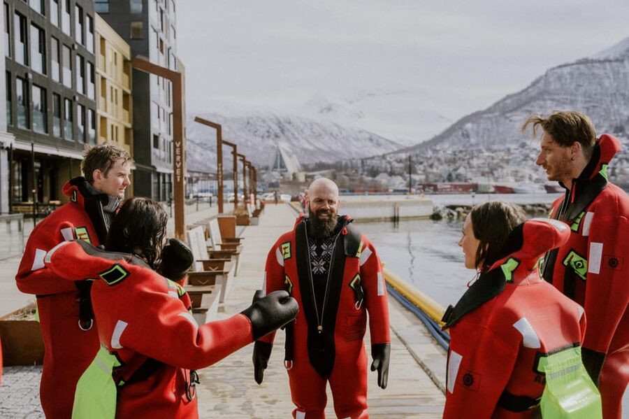 Tromsø city center Urban Floating experience - Price and Value: What $103 Buys You in the Tromsø Harbours