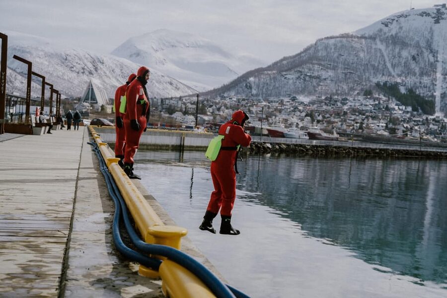 Tromsø city center Urban Floating experience - Should You Book Tromsø Urban Floating With Authentic North?