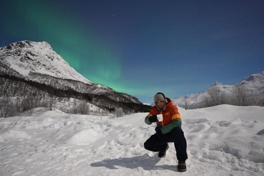 Tromsø: English/Spanish Aurora Pathfinder Tour with Photos - Who should book, and who should skip this winter night hunt