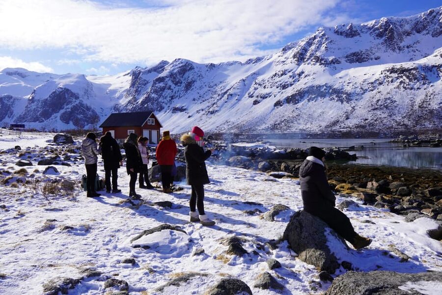 Tromsø: Exclusive Fjord Adventure by Bus - Why this Tromsø fjord tour beats self-driving in winter
