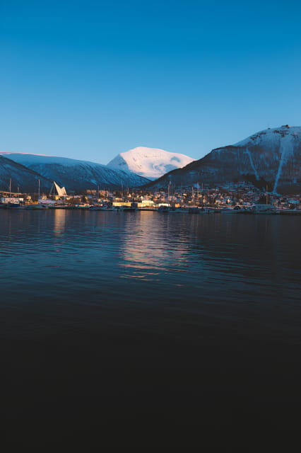 Tromso: Express Walk with a Local in 60 minutes - Meeting at the church of Tromsø, then getting your bearings